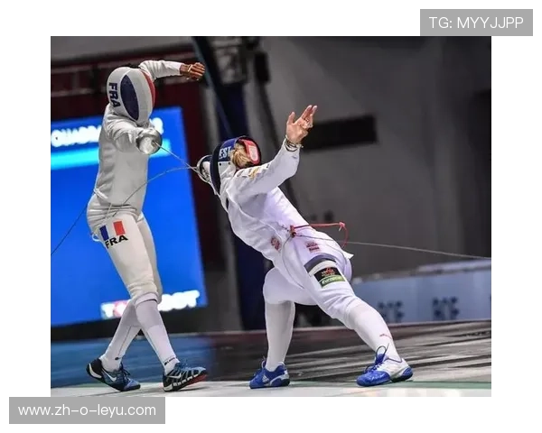 击剑世锦赛：意大利队夺冠冠军背后的荣耀与传承