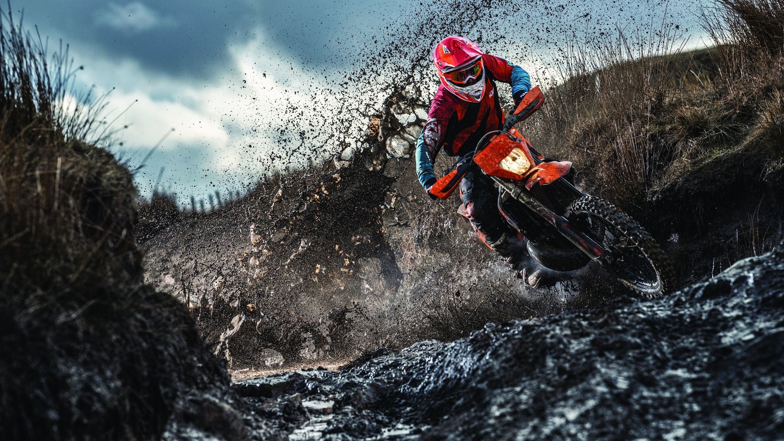 LEYU乐鱼体育官方网站-球员在高节奏下是否更容易暴露弱项，为什么有的球员很容易受伤